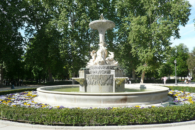 Fuente De Los Galapagos