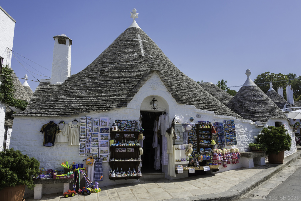 'Trulli' in Alberobello (© Buelipix)