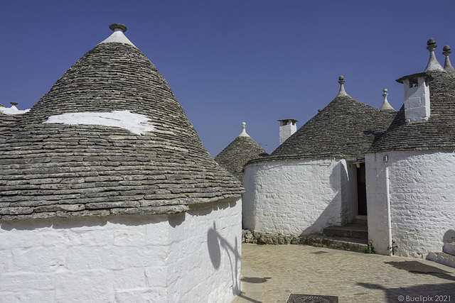 'Trulli' in Alberobello (© Buelipix)