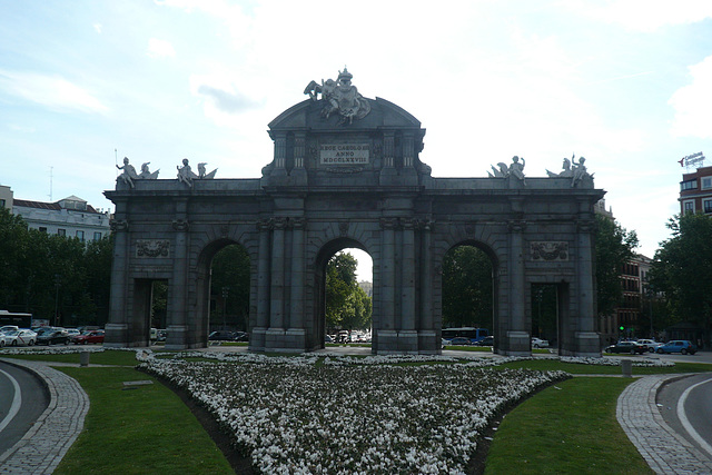 Puerta De Alcala