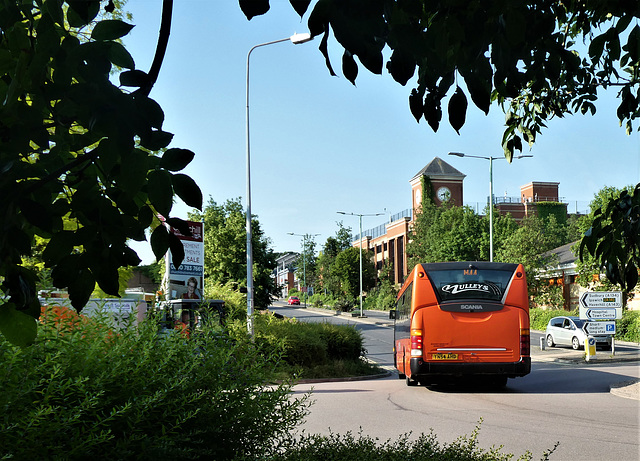 Mulleys Motorways YN54 AHD in Bury St. Edmunds - 24 Jun 2021 (P1080769)