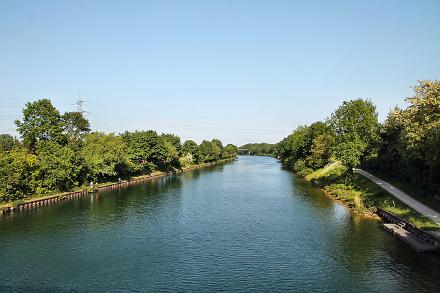 Der Wesel-Datteln-Kanal von der Östricher Brücke aus (Dorsten) / 27.05.2023