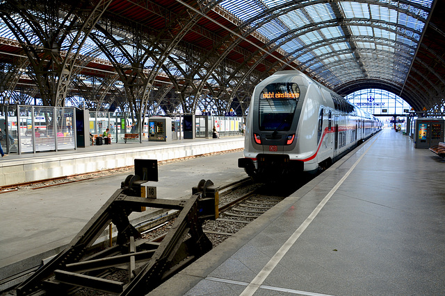 Leipzig 2017 – Hauptbahnhof – IC train