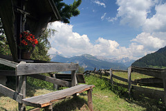 Shrine near Bulla Pufels