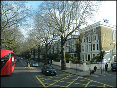 corner of Holland Park Gardens