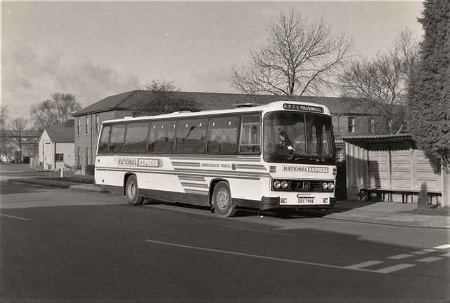 Ambassador Travel LL796 (OEX 796W) at RAF Mildenhall – 26 Jan 1985 (7-32)