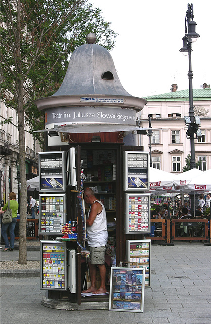 Tabak- und Zeitungs-Laden in Krakau
