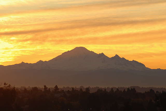 Mt Baker @ Dawn