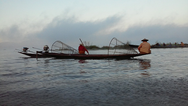 Fisherman Pose Inle Lake Myanmar