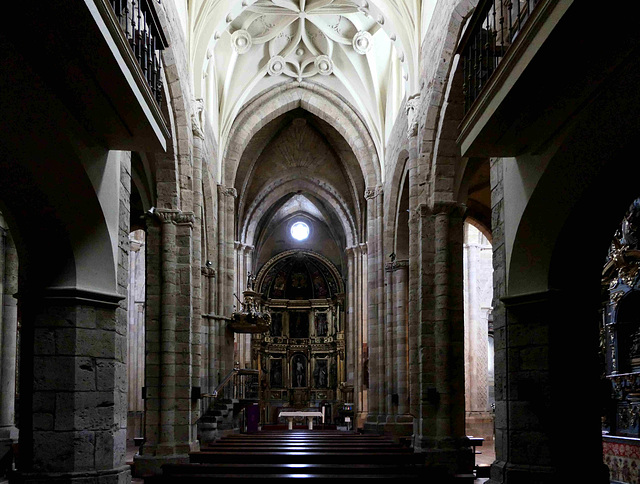 Benavente - Santa María del Azogue