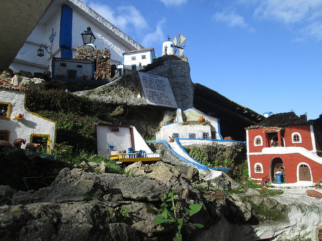 Portuguese village (1).