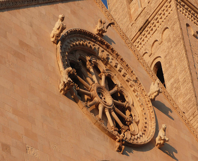 Giovinazzo - Concattedrale di Santa Maria Assunta