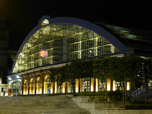 Liverpool Lime Street (1) - 13 July 2015