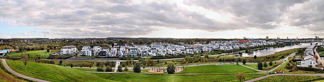 Panoramablick vom Kaiserberg am Phoenix-See