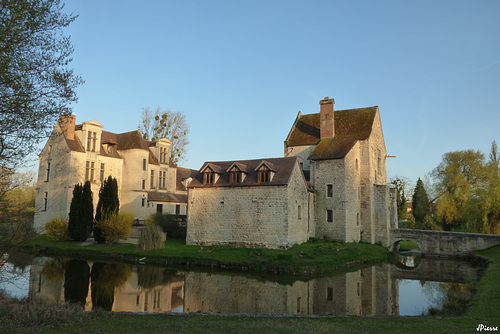 Chateau de Pontarmé (Oise)