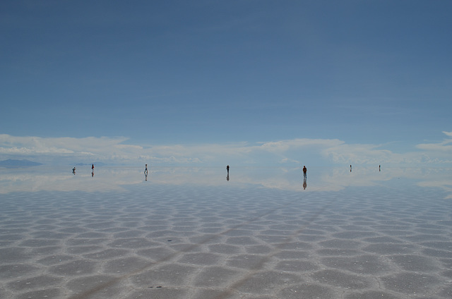 Bolivia, Salar de Uyuni, Walking on the Heaven