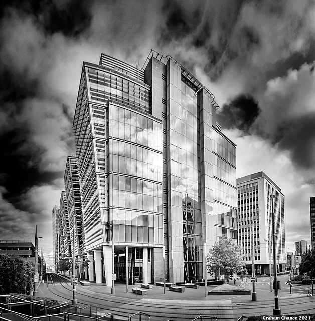 One Snowhill B&W