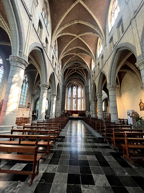 BE - Aubel - Abteikirche Val Dieu