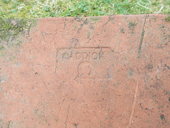 O&S[B+T] - ridge tile {2 of 2}