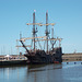 gaw[25] - custom house dock