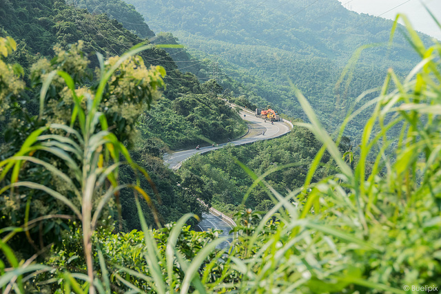 auf dem Wolkenpass, unterwegs von Hue nach Da Nang (© Buelipix)