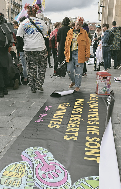 photo 25-manifestation feministe antiraciste 15102022