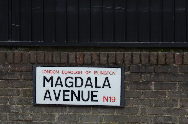 Magdala Avenue N19
