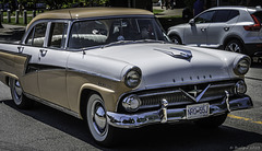 in den Strassen von Fort Langley: Meteor Rideau Crown Victoria 1955 (© Buelipix)