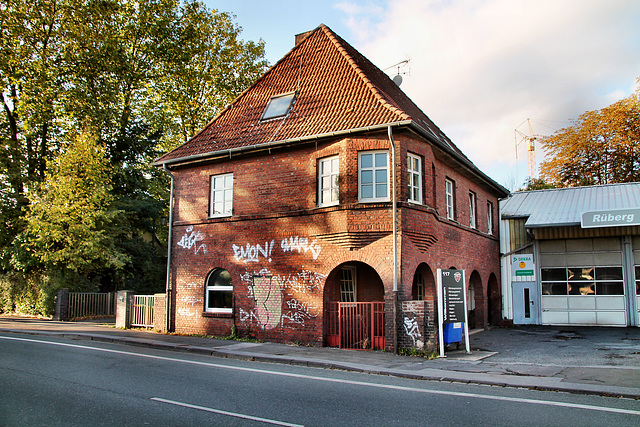 Erhaltenes Pförtnerhaus der ehem. Zeche Freie Vogel & Unverhofft (Dortmund-Hörde) / 21.10.2023