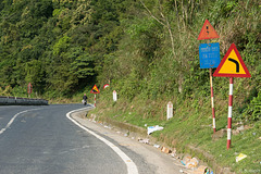 auf dem Wolkenpass, unterwegs von Hue nach Da Nang - P.i.P. (© Buelipix)