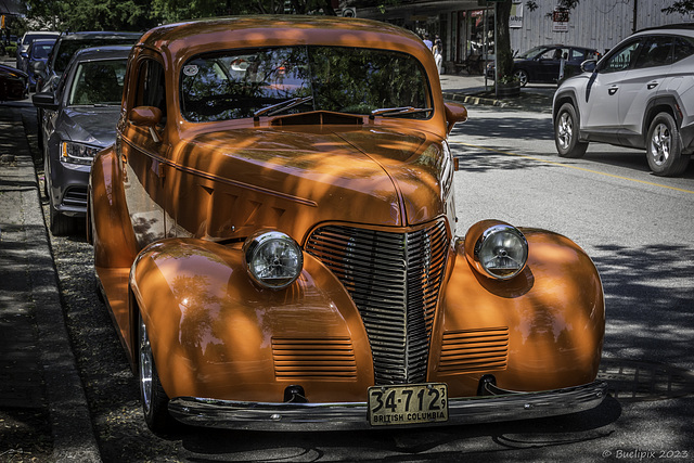 in den Strassen von Fort Langley: Chevrolet Master Deluxe 1939 (© Buelipix)