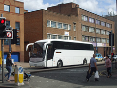 DSCF9374 H V Richmond FJ61 EYL in Birmingham - 19 Aug 2017