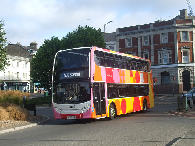 DSCF4110 Go South Coast 1608 (HF65AYB) in Bournemouth - 2 Aug 2018