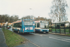 Sovereign 137 (W137 XRO) and 129 (W129 XRO) in Welwyn Garden City - 3 Feb 2003
