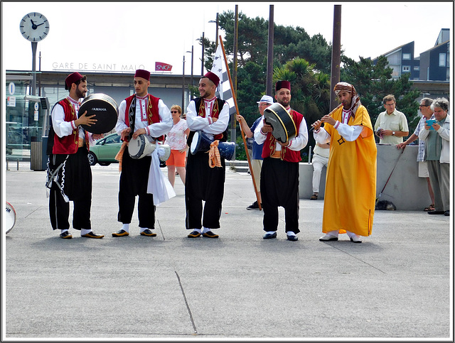 Folklore du monde à Saint Malo (35) 2018: Couleurs d'Algérie