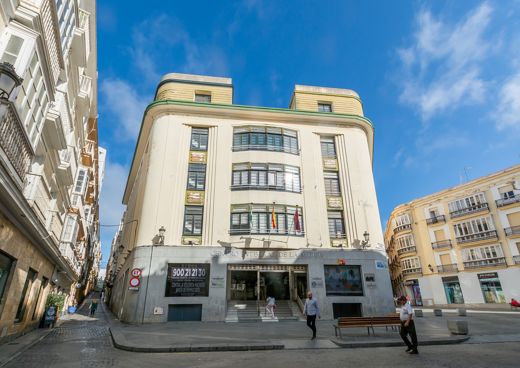 Plaza del Palillero, Centro Integral De La Mujer