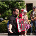 L'accordéoniste du groupe d'Uruguay à Folklore du monde de Saint Malo . (35 )