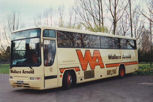 Wallace Arnold N205 UWY at the Smoke House Inn, Beck Row – Wc 22 April 1996 (308-12)