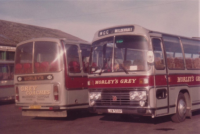 Morley's Grey XGS 733S and LHW 508P at West Row - Jan 1984 (840-5)