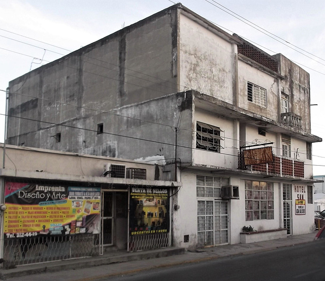 Hotel San Juan à vendre.....faites une offre !