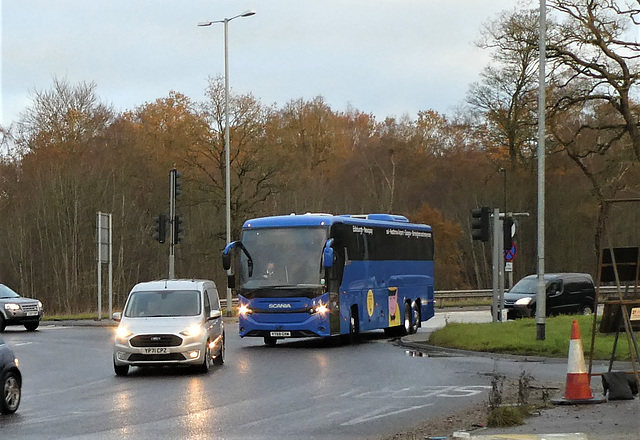 Freestones Coaches (Megabus contractor) YT68 GXM at Fiveways, Barton Mills - 12 Dec 2021 (P1100181)