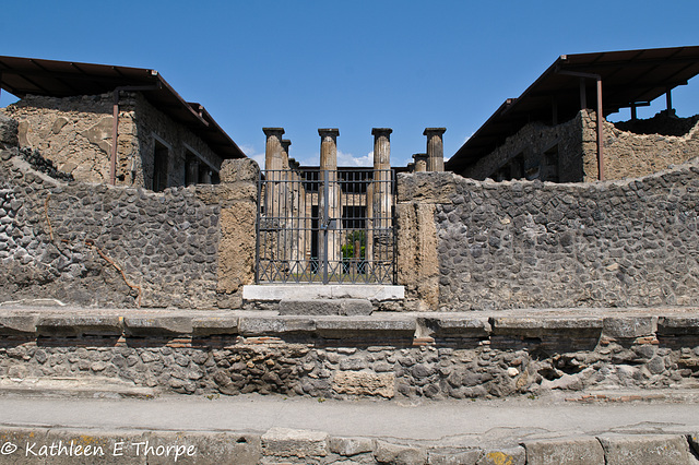 Pompeii - villa - 052014 -0010