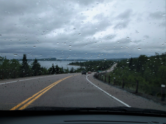 Route pluvieuse / Wet windshield