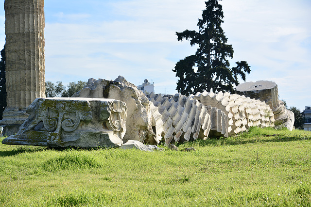 Athens 2020 – Temple of Olympian Zeus – Fallen-down column