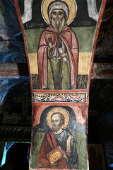 Two saints on an arch