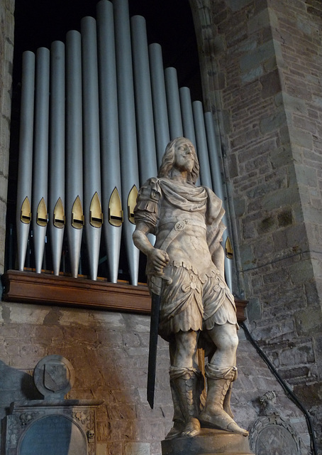 Ross-On-Wye- Alabaster Sculpture of Colonel William Rudhall in St. Mary's Church