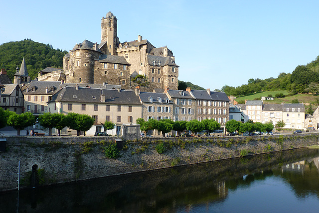 Estaing