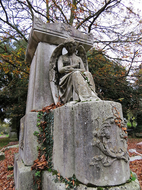 kensal green cemetery, london