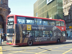 DSCF7172 Lothian Buses 310 (SN09 CUG) in Edinburgh - 6 May 2017