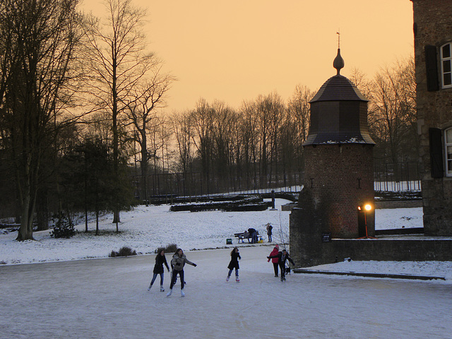 Winter Fun-Castle Ehrenstein